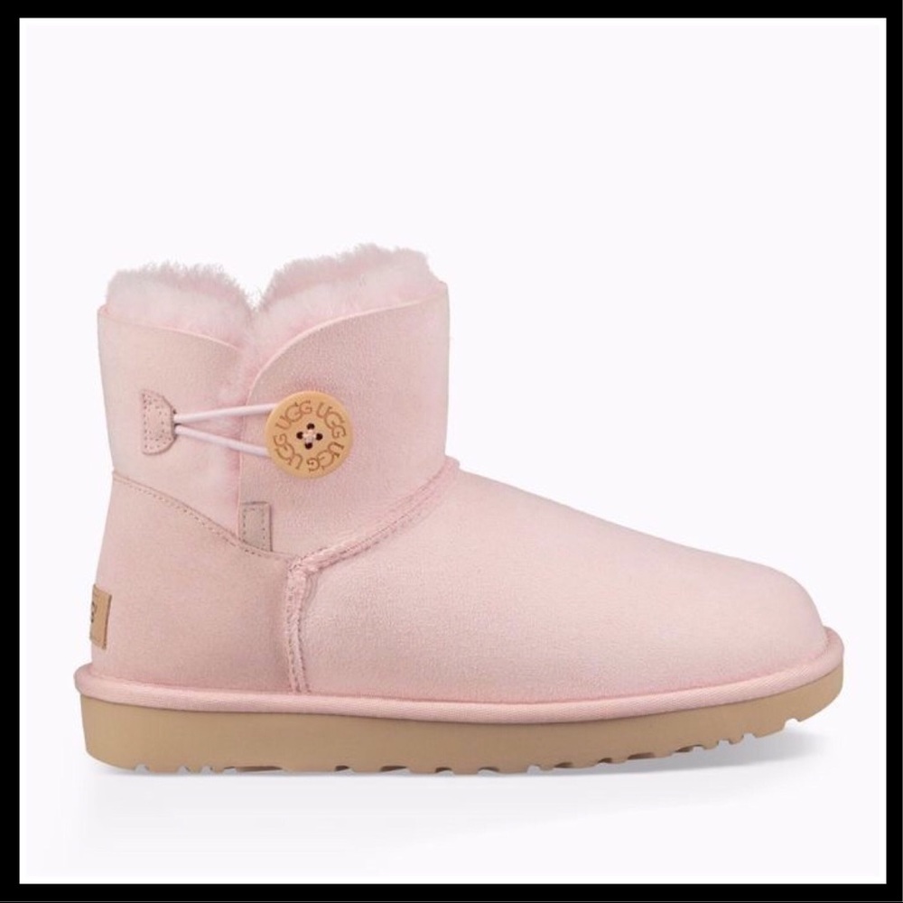 🎉HP🎉 UGG Mini Bailey Button Boot Pink - Picture 3 of 8